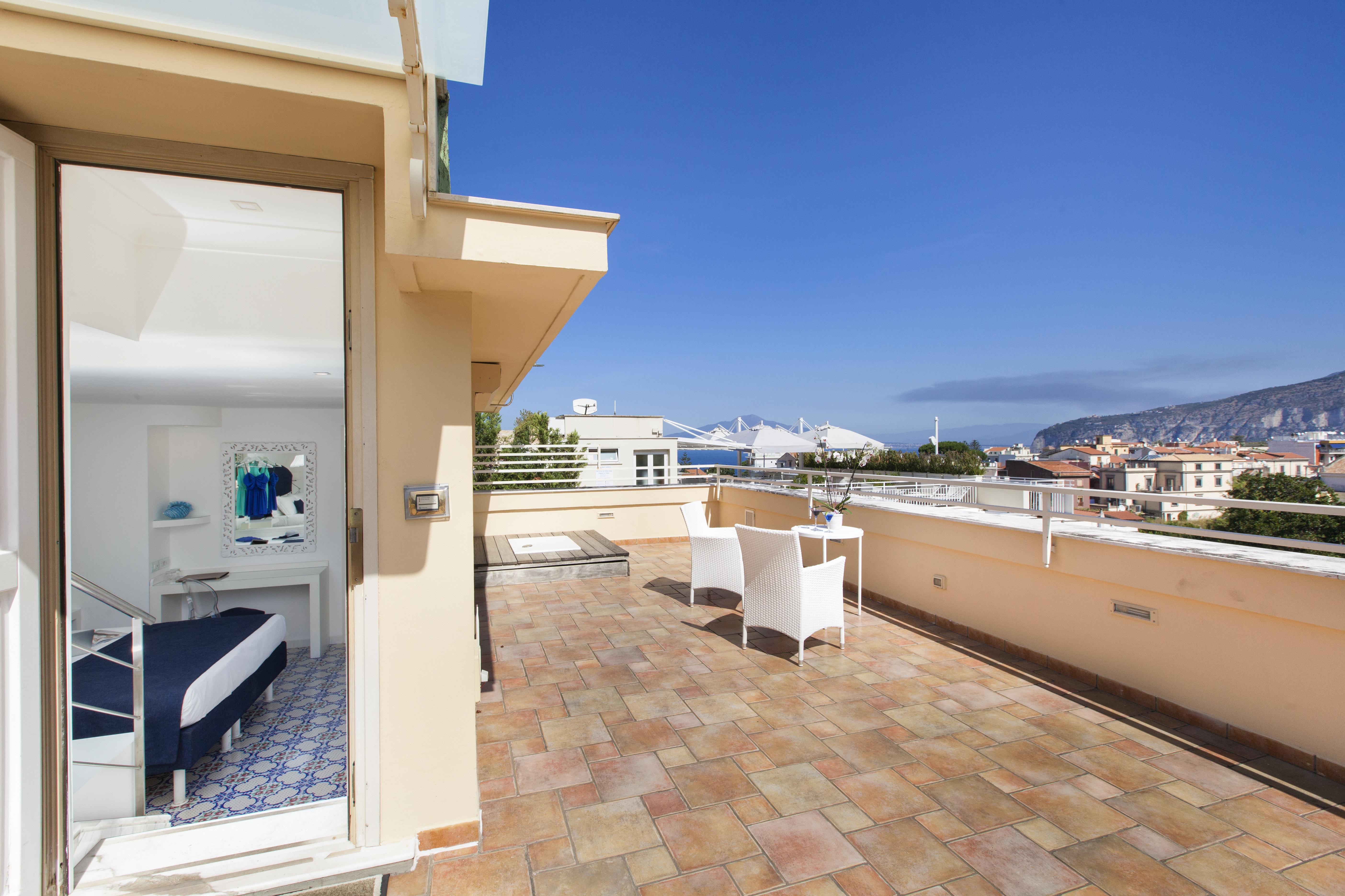 Hotel Antiche Mura Sorrento Esterno foto