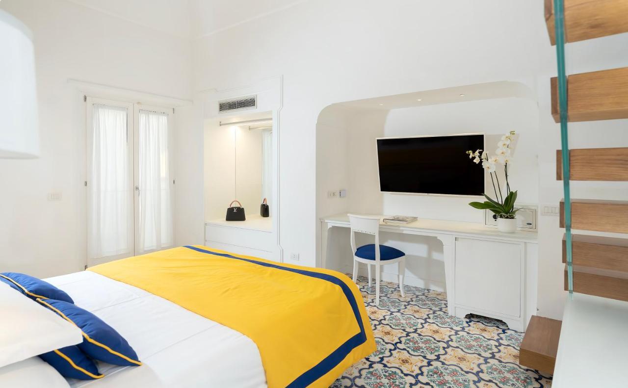 Hotel Antiche Mura Sorrento Esterno foto