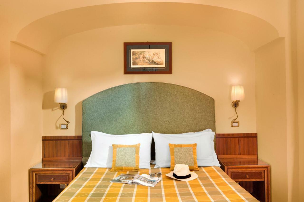 Hotel Antiche Mura Sorrento Esterno foto