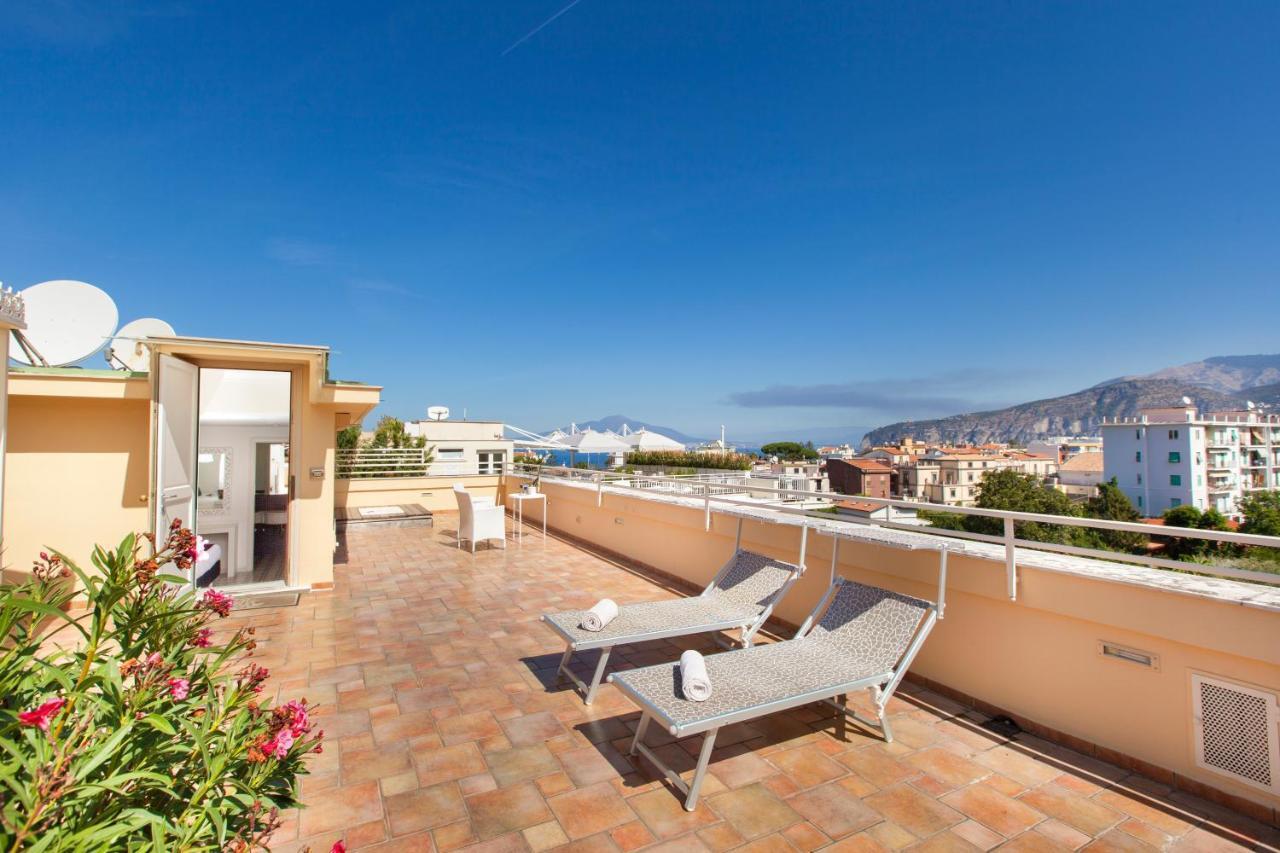 Hotel Antiche Mura Sorrento Esterno foto